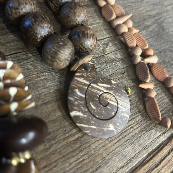 Lot of 5 Vintage Wooden Bead Necklaces | Tribal Boho Clay & Leather String - Picture 8 of 12